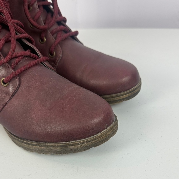 Just Fab Nyaling Knit Cuff Lace Up Combat Burgundy Faux Leather Boots Size 9 - Picture 3 of 10